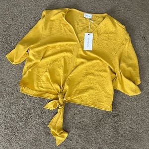 Mustard yellow tie waist short sleeve Adrienne blouse nwt 1x
